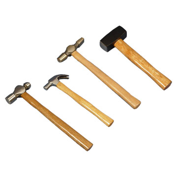 hammers-and-mallet
