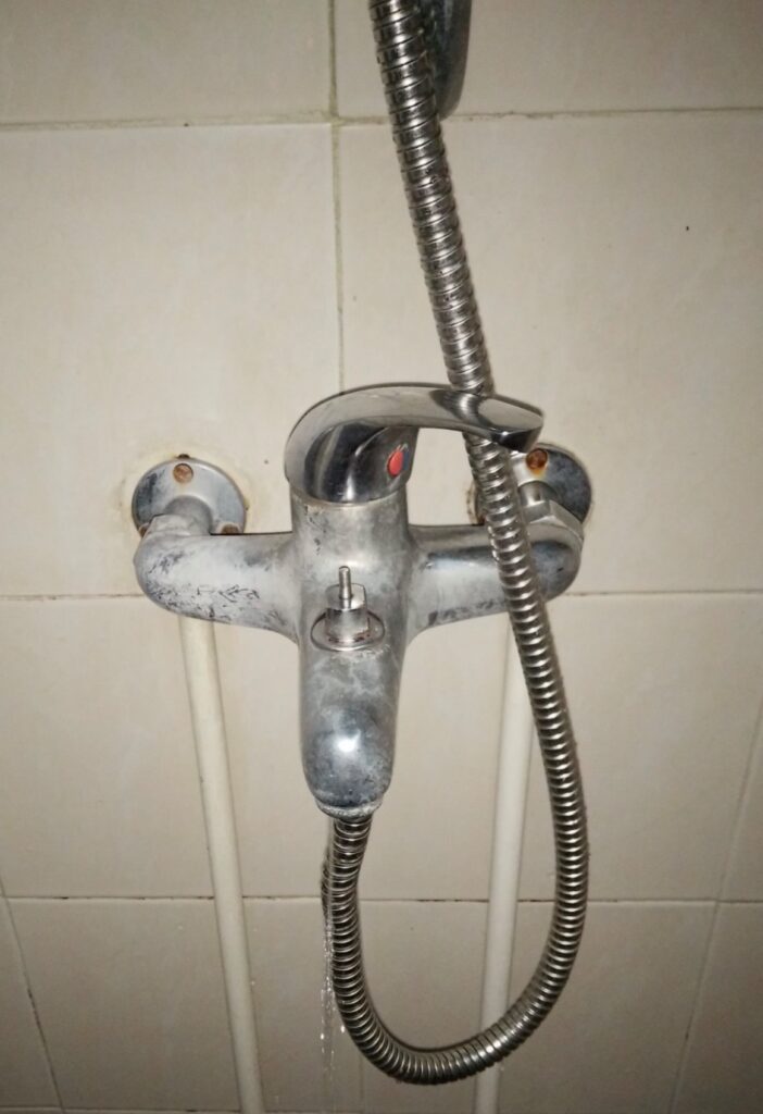 replace-rusty-and-leaky-shower-mixer