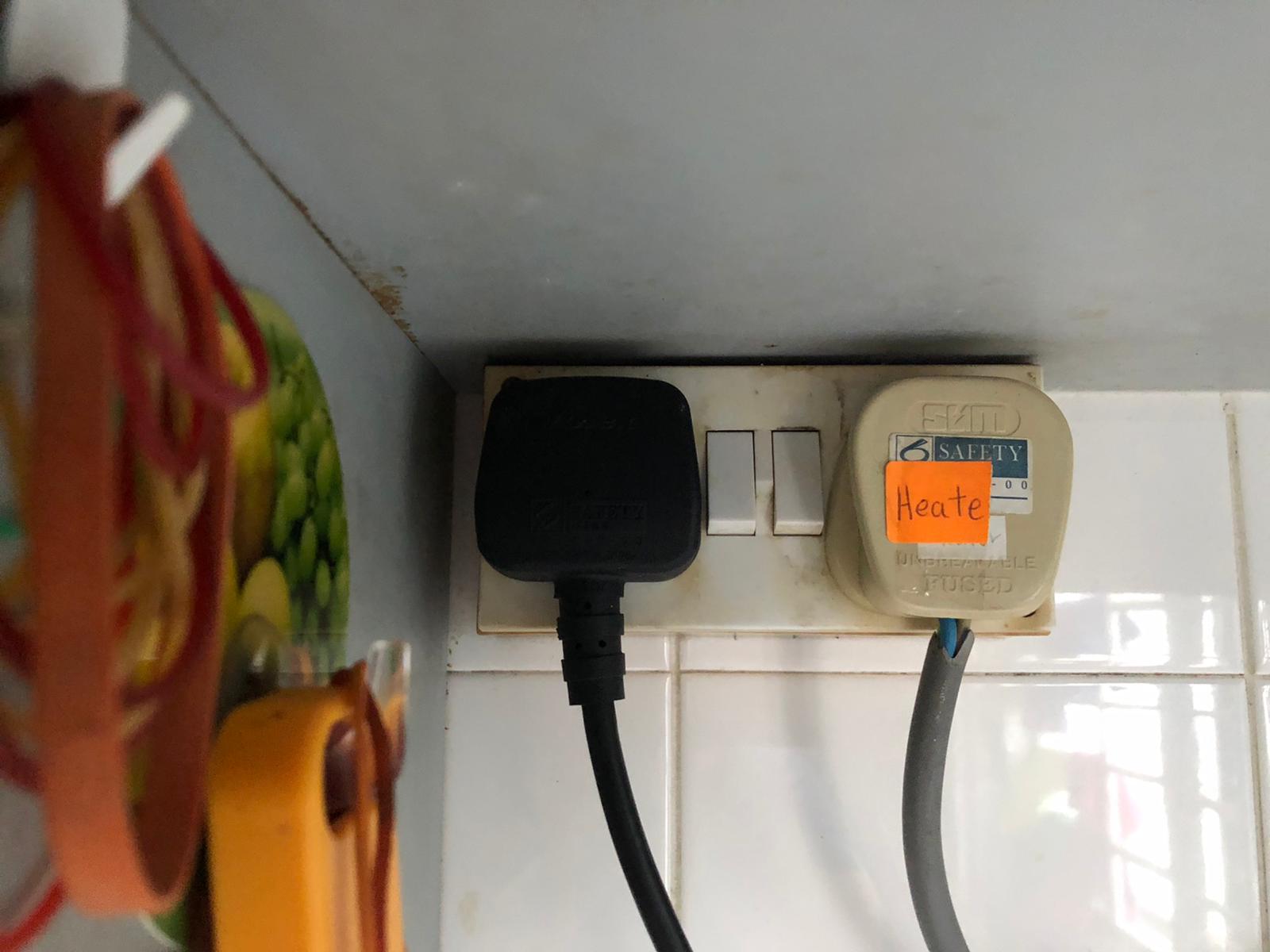 old power outlet header